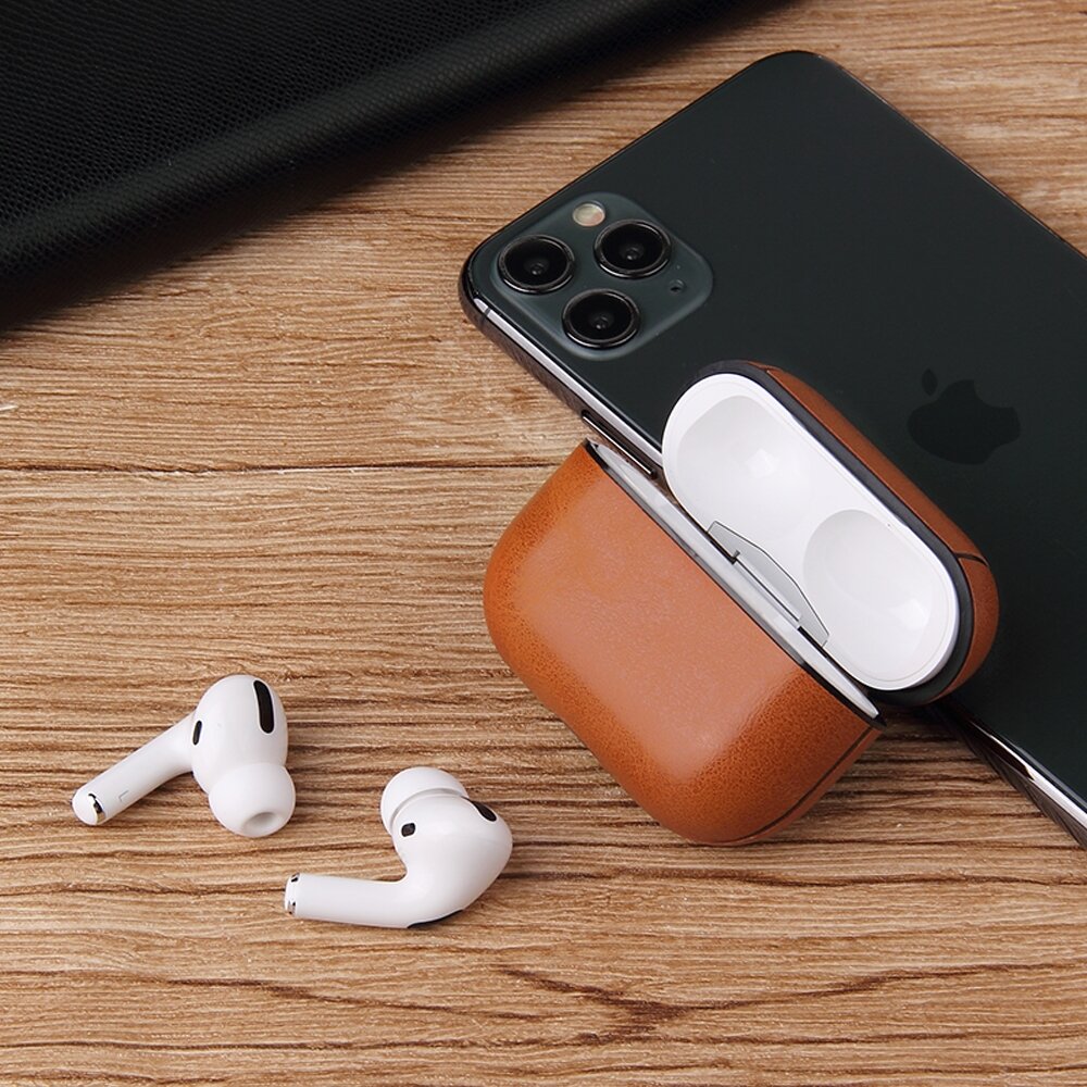 AirPods Pro / AirPods Pro 2 lederen hoesje - Met bevestigingsclip - Lichtbruin