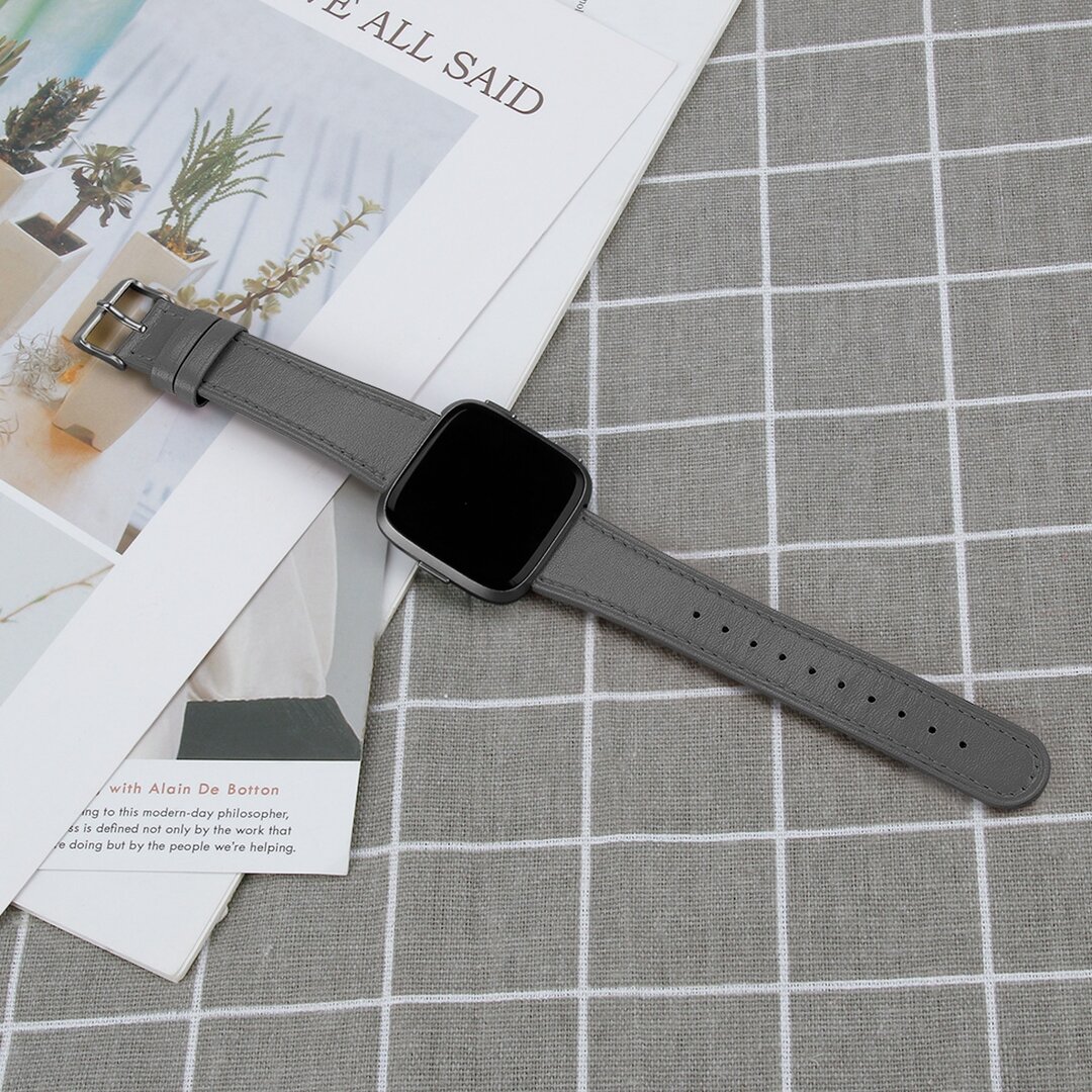 Fitbit Versa 3/4 &amp; Sense 1/2 leren bandje - Grijs