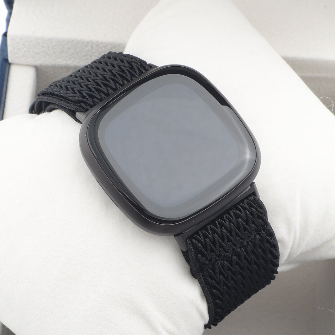 Fitbit Versa 3/4 &amp; Sense 1/2 Nylon loop bandje - Zwart