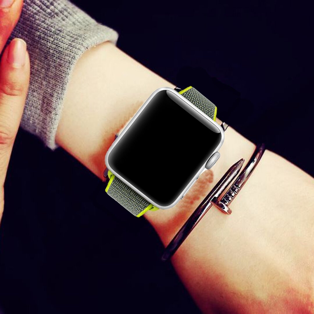 Sport Loop nylon bandje - Groen - Geschikt voor Apple Watch 38mm / 40mm / 41mm / 42mm