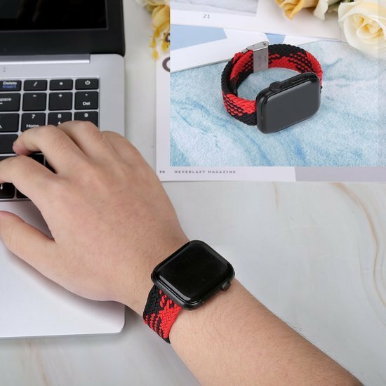 Braided nylon bandje - Rood met zwart - Geschikt voor Apple Watch 44mm / 45mm&nbsp;/ 46mm / 49mm