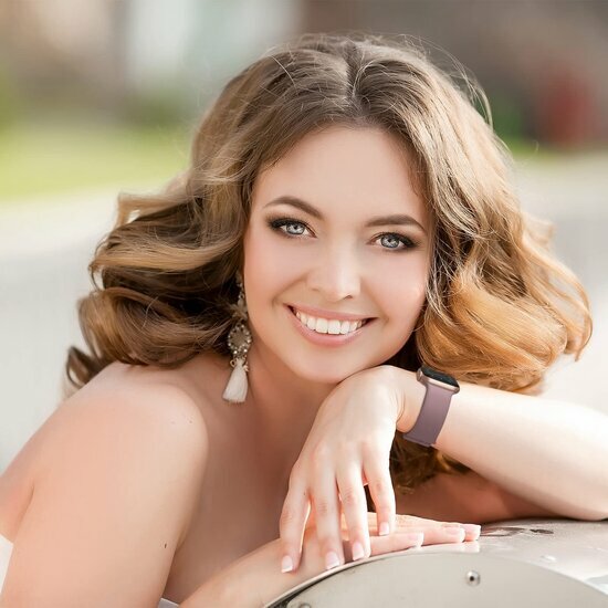 Soft siliconen bandje met gespsluiting - Paarsbruin - Geschikt voor Apple Watch 44mm / 45mm&nbsp;/ 46mm / 49mm