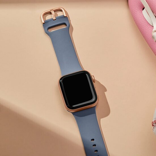Soft siliconen bandje met gespsluiting - Blauwgrijs - Geschikt voor Apple Watch 44mm / 45mm&nbsp;/ 46mm / 49mm