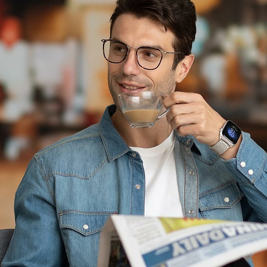 Magnetische stalen band - Zeer sterke magneet - Goud - Geschikt voor Apple Watch 38mm / 40mm / 41mm / 42mm