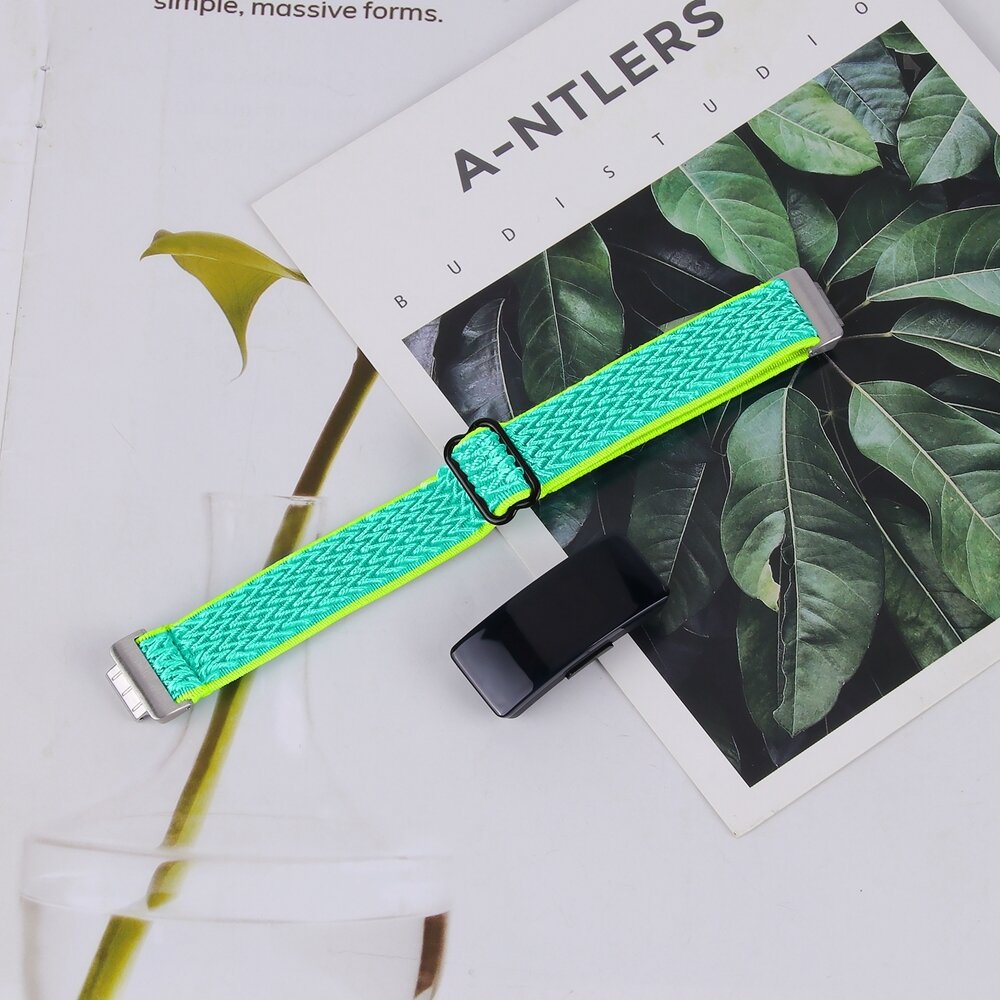 Fitbit Inspire 3 - Elastische solo loop nylon bandje - Mintgroen
