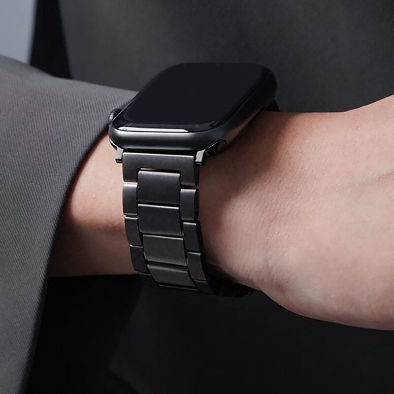 Titanium band - Zwart - Geschikt voor Apple watch 44mm / 45mm&nbsp;/ 46mm / 49mm