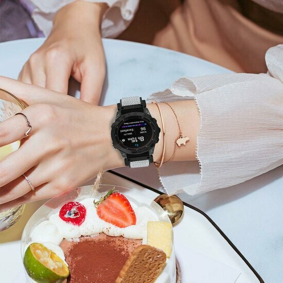 Elastische Solo Loop nylon bandje - Wit met zwart - Garmin Fenix 7 / 6 / 5