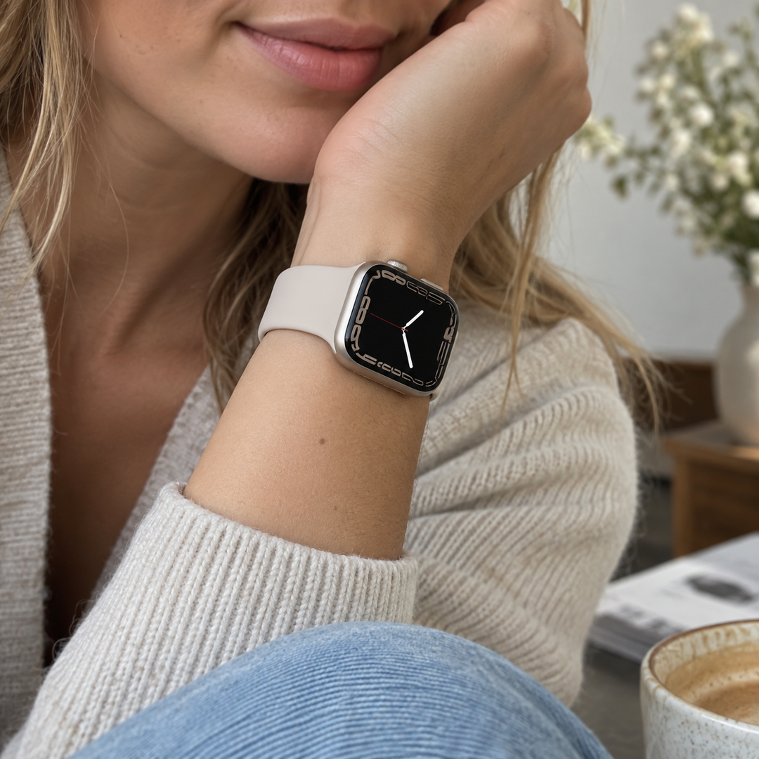 Siliconen sportbandje - Sterrenlicht / starlight - Maat: M/L - Geschikt voor Apple Watch 38mm / 40mm / 41mm / 42mm