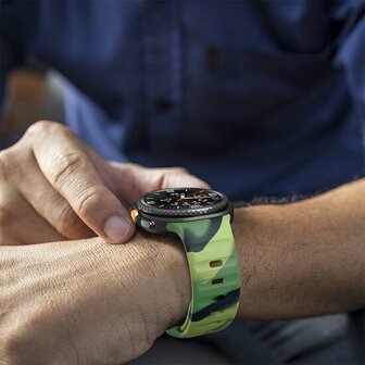 Wave siliconen band - Camouflage groen - Samsung Galaxy Watch 8 Classic - 46mm