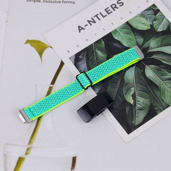 Fitbit Inspire 3 - Elastische solo loop nylon bandje - Mintgroen