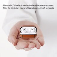 AirPods Pro / AirPods Pro 2 lederen hoesje - Met bevestigingsclip - Lichtbruin