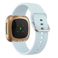 Fitbit Versa 3 &amp; 4 / Sense 1 &amp; 2  - Siliconen bandje - Lichtblauw