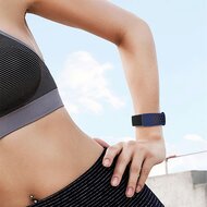 Fitbit Charge 3 &amp; 4 siliconen DOT bandje - Donkerblauw / Zwart - Maat: Small