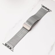 Milanese bandje met vouwbare magneetsluiting - Zwart - Geschikt voor Apple Watch 38mm / 40mm / 41mm / 42mm