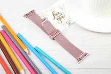 Milanese bandje met vouwbare magneetsluiting - Ros&eacute; goud - Geschikt voor Apple Watch 38mm / 40mm / 41mm / 42mm
