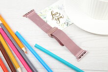 Milanese bandje met vouwbare magneetsluiting - Ros&eacute; goud - Geschikt voor Apple Watch 44mm / 45mm&nbsp;/ 46mm / 49mm