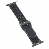 Siliconen sportband met gesp - Olijfgroen + Zwart - Geschikt voor Apple Watch 38mm / 40mm / 41mm / 42mm