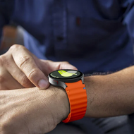 Wave Sportband met aansluitknop - Oranje -  Samsung Galaxy Watch 4 Classic - 42mm &amp; 46mm