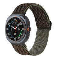 Elastische solo loop nylon bandje - Bruin met donkergroen - Samsung Galaxy Watch 8 Classic - 46mm