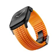Redefine siliconen band - Oranje (zwarte sluiting) - Geschikt voor Apple Watch 44mm / 45mm / 46mm / 49mm