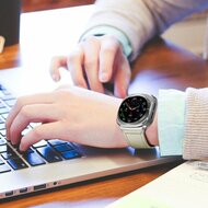 Classic leren band - Ivoor - Samsung Galaxy Watch 9 - 40mm / 44mm