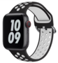 Siliconen sportband met gesp - Zwart + Wit - Geschikt voor Apple Watch 38mm / 40mm / 41mm