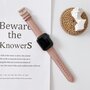 Premium Leather bandje - Oudroze - Geschikt voor Apple Watch 38mm / 40mm / 41mm Premium Leather bandje - Oudroze - Geschikt voor Apple Watch 38mm / 40mm / 41mm