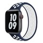 Solo Loop Sportbandje - Maat: M - Blauw + Wit - Geschikt voor Apple Watch 42mm / 44mm / 45mm / 49mm