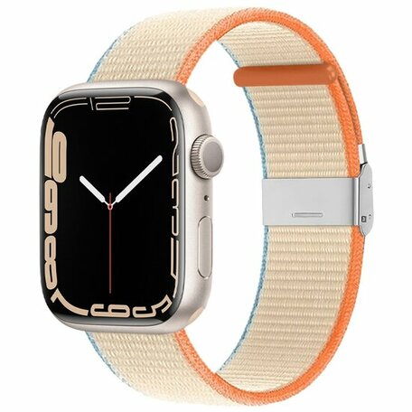 Nylon bandje met klemsluiting - Beige - Geschikt voor Apple Watch 42mm / 44mm / 45mm / 49mm