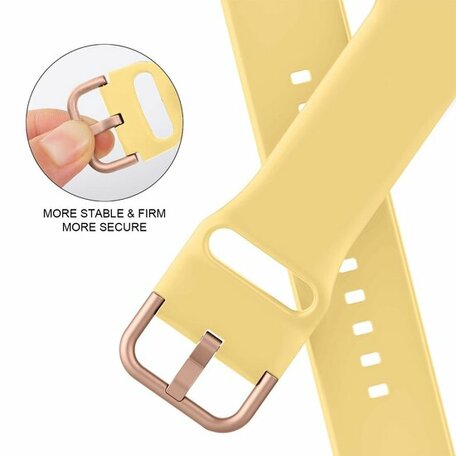 Soft siliconen bandje met gespsluiting - Geel - Geschikt voor Apple Watch 42mm / 44mm / 45mm / 49mm