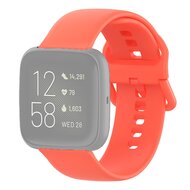 Fitbit Versa 1 / 2 & Lite siliconen sportbandje met gespsluiting - Koraaloranje - Maat: Large afbeelding