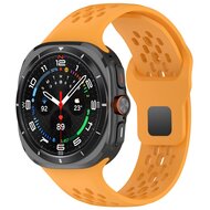 Siliconen sportband Holes Style - Oker - Samsung Galaxy Watch Ultra 47mm afbeelding